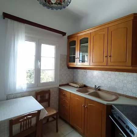 Bnb, Alexandra, 1 Min Walk To Magazia Beach *