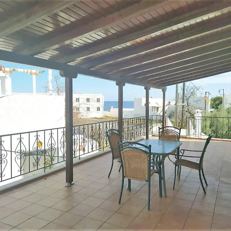 Bnb, Alexandra, 1 Min Walk To Magazia Beach Skyros