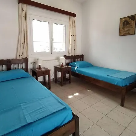 Bnb, Alexandra, 1 Min Walk To Magazia Beach * Skyros